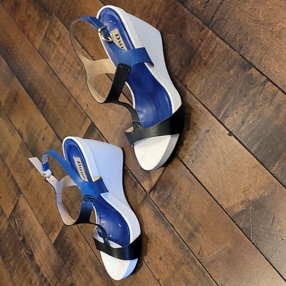 Dune colour block wedge sandals. Size 7 - Picture 3 of 8